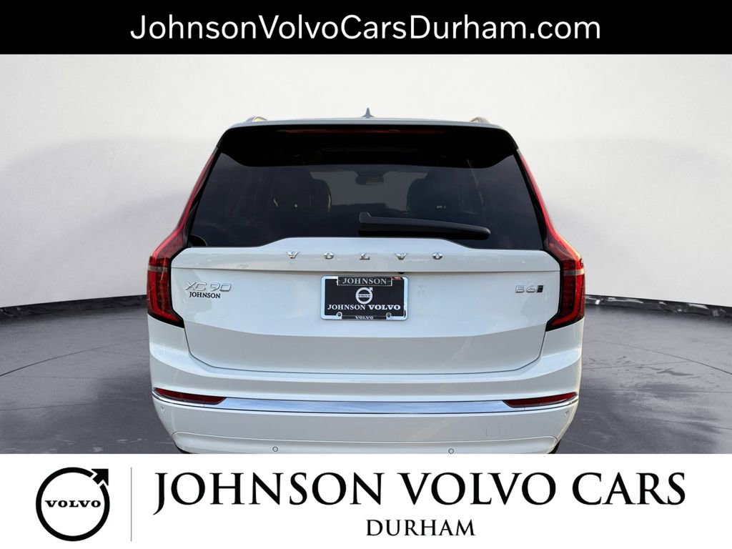 New 2026 Volvo XC90 B6 Ultra w/ Protection Package image 4