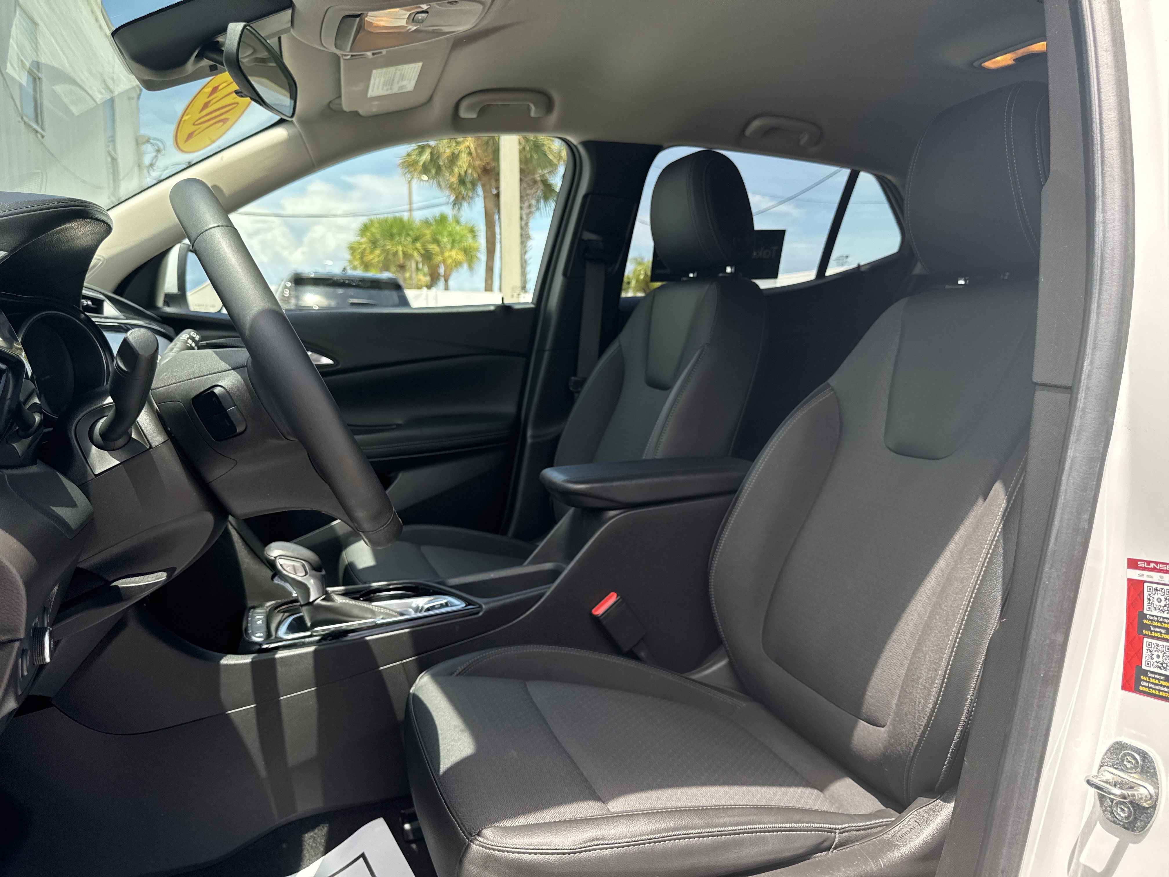 Certified 2022 Buick Encore GX Preferred w/ Cold Weather Comfort Package FWD image 19