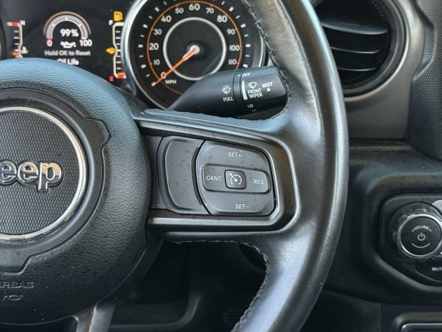 Used 2022 Jeep Gladiator Sport AWD/4WD image 16