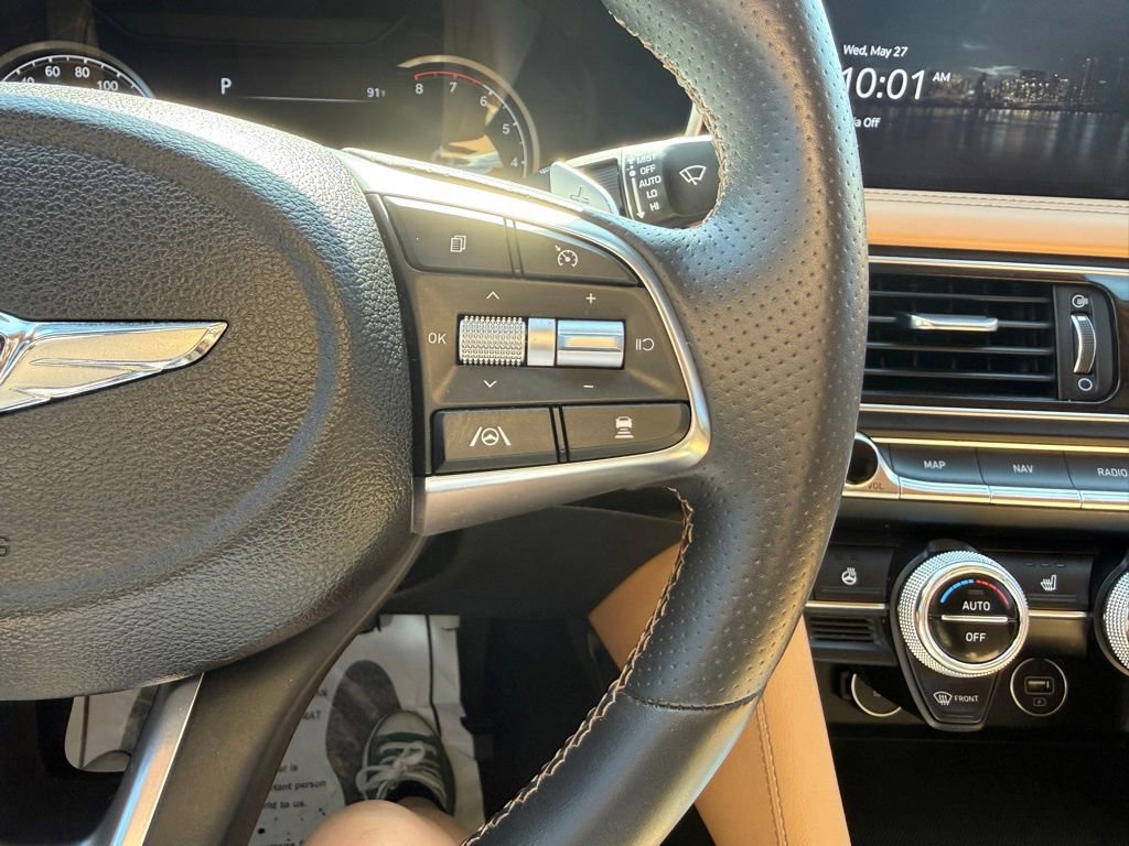Used 2022 Genesis G70 3.3T AWD/4WD image 31