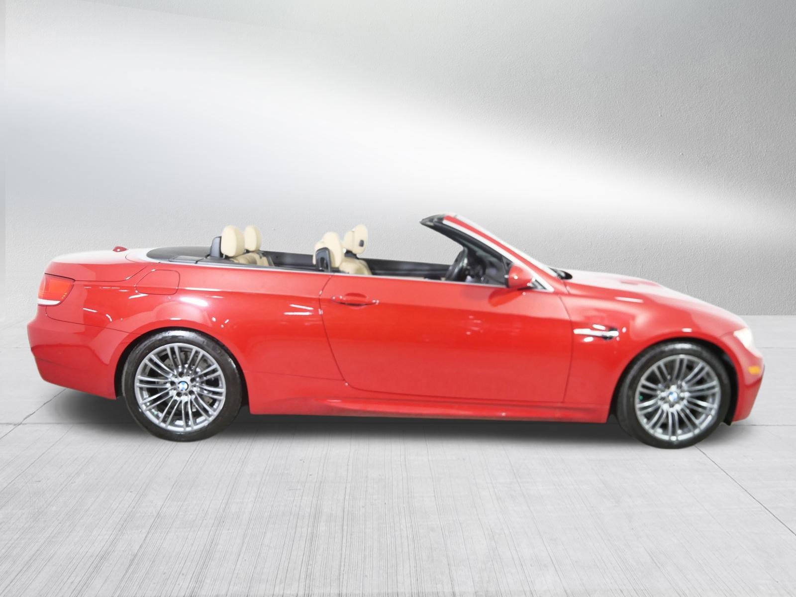 Used 2009 BMW M3 Convertible image 8
