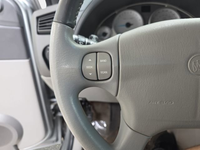 Used 2003 Buick Rendezvous CX image 17