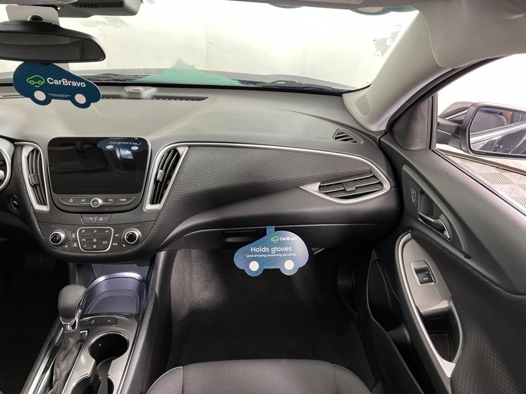 Certified 2025 Chevrolet Malibu LT FWD image 21