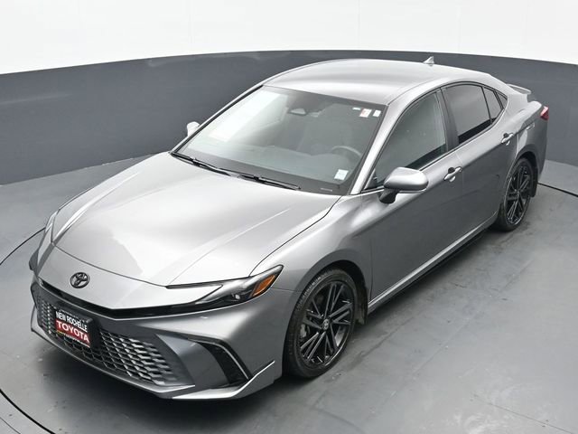 Used 2025 Toyota Camry LE image 36