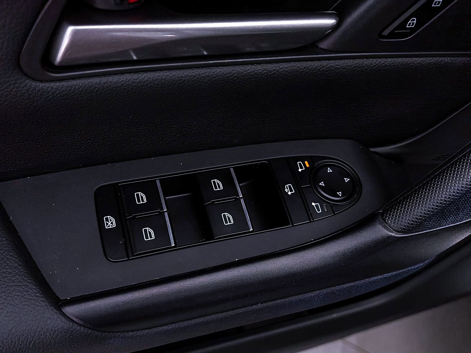 Used 2025 MAZDA CX-50 AWD 2.5 Turbo w/ Accent Package image 18