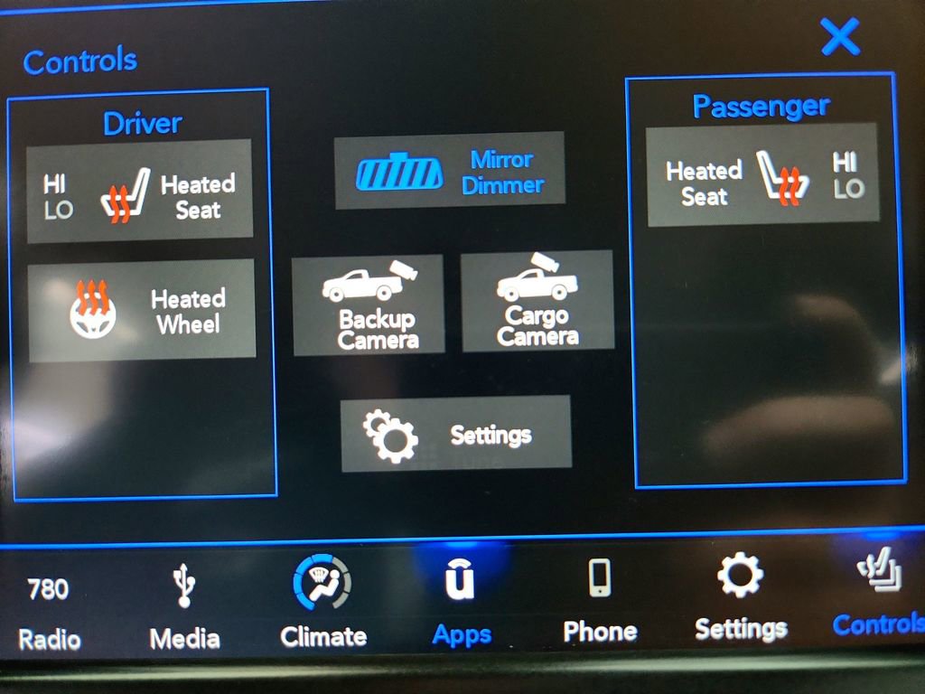 Used 2018 RAM 2500 Big Horn w/ Sport Appearance Group AWD/4WD image 16