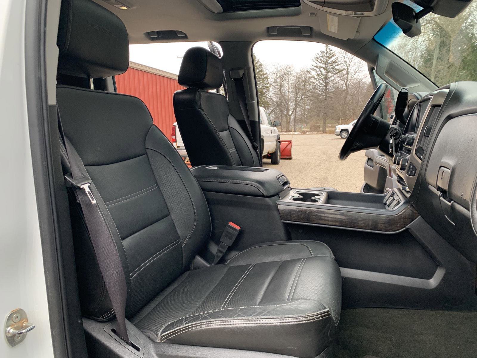 Used 2016 GMC Sierra 2500 Denali w/ Duramax Plus Package image 29