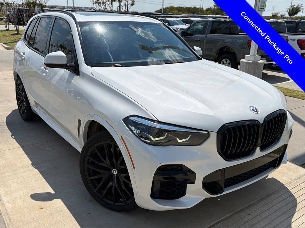 Used 2023 BMW X5 M50i w/ Parking Assistance Package AWD/4WD image 4