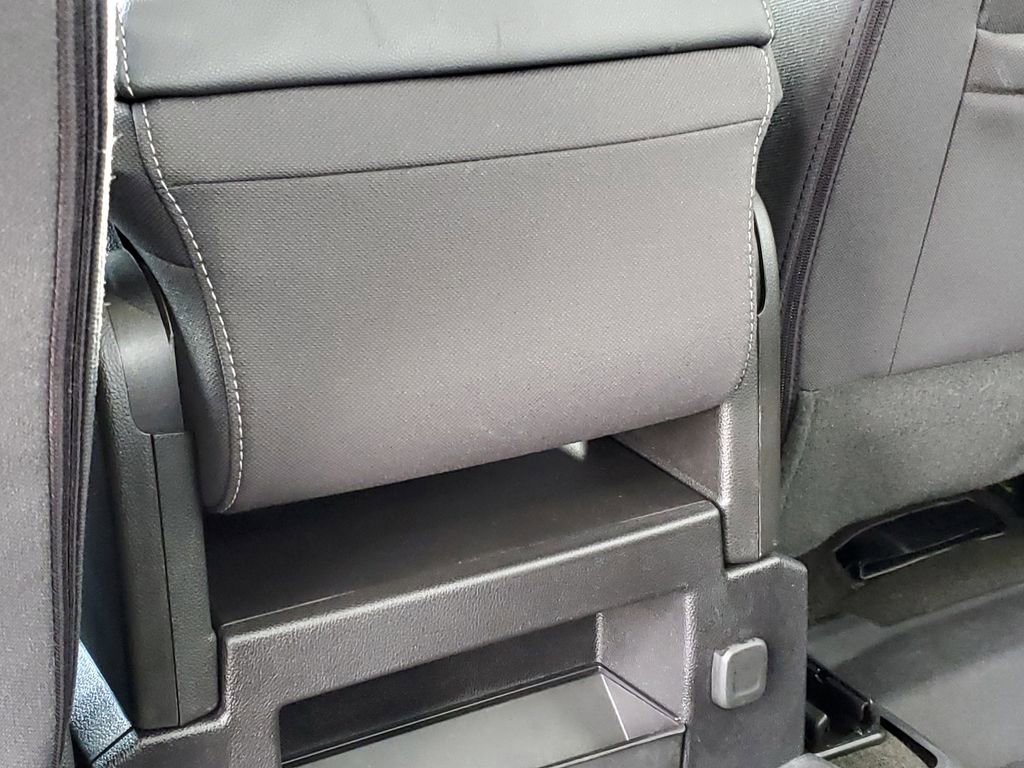 Used 2018 Chevrolet Silverado 1500 LT w/ Texas Edition image 30