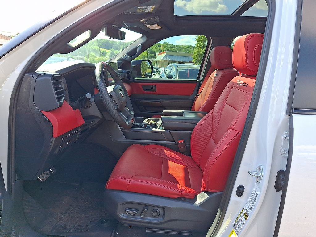 Used 2025 Toyota Tundra TRD Pro AWD/4WD image 3