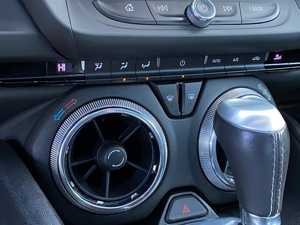 Used 2018 Chevrolet Camaro LT w/ RS Package image 20