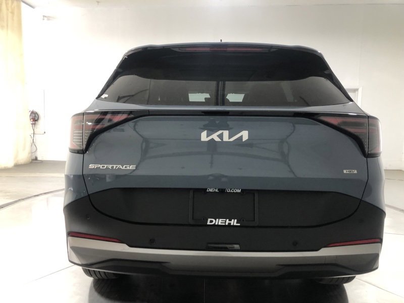 New 2026 Kia Sportage EX image 6