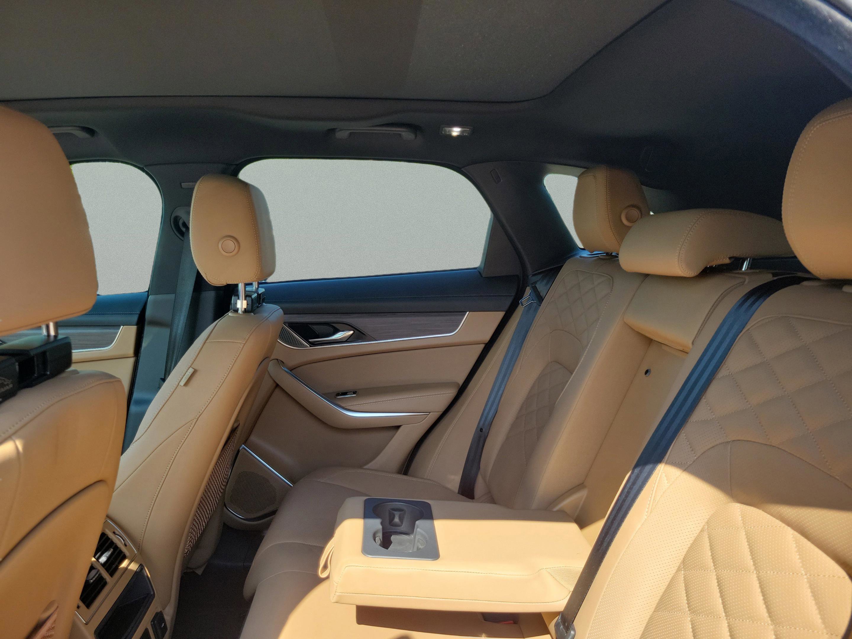 Used 2023 Jaguar F-PACE S AWD/4WD image 26