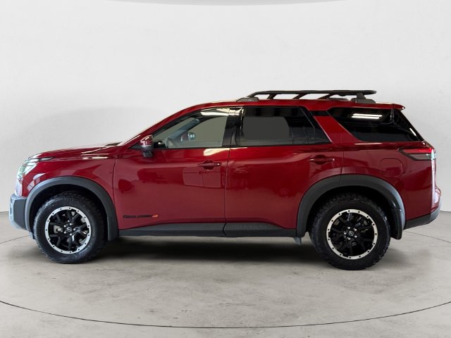 Used 2024 Nissan Pathfinder Rock Creek AWD/4WD image 2