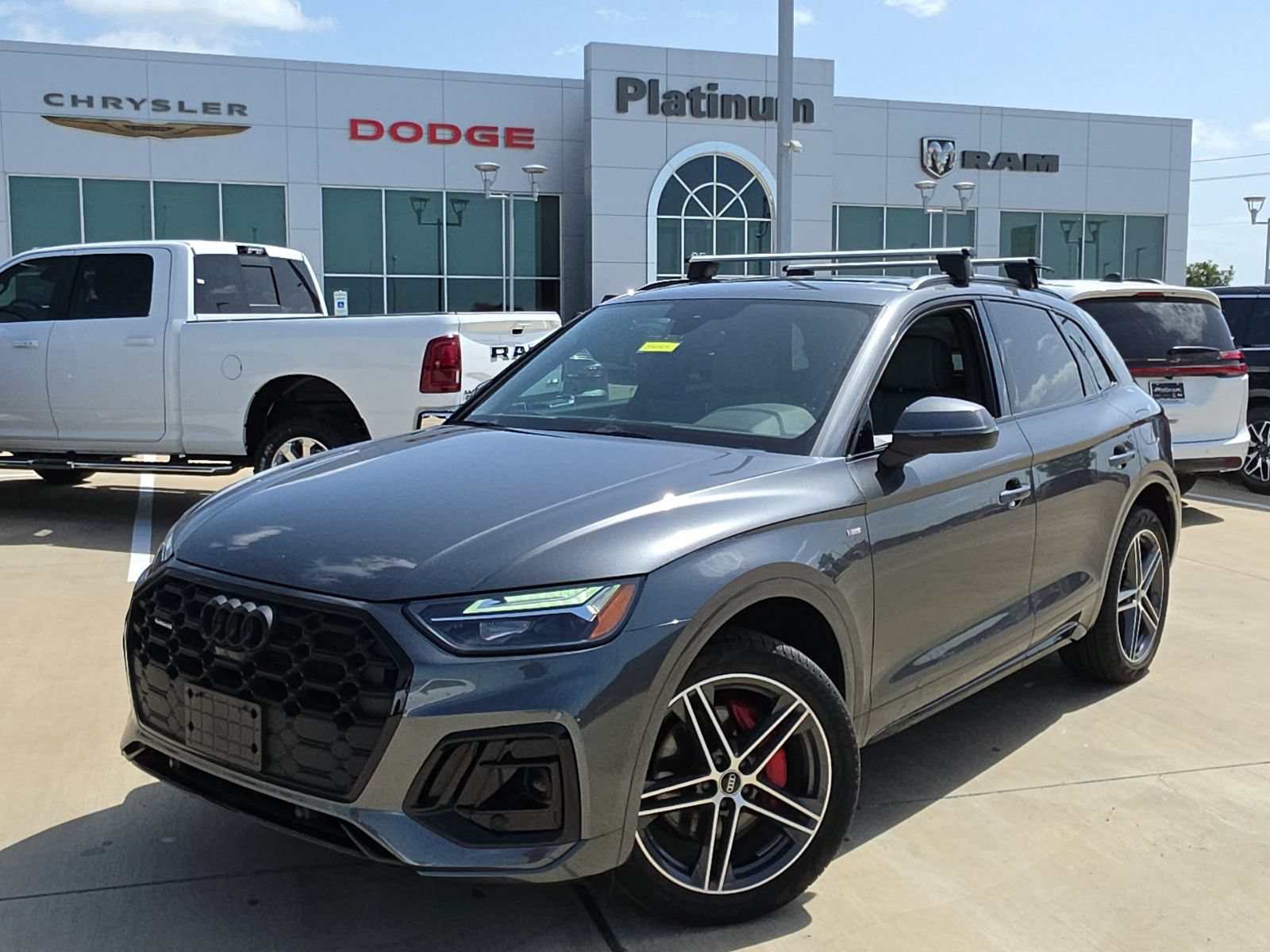 Used 2025 Audi Q5 e Premium Plus w/ Premium Plus Package
