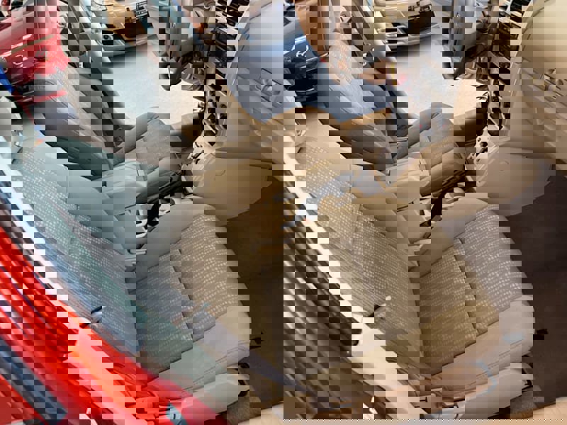 Used 2007 Dodge Caliber SXT w/ Driver Convenience Group image 17