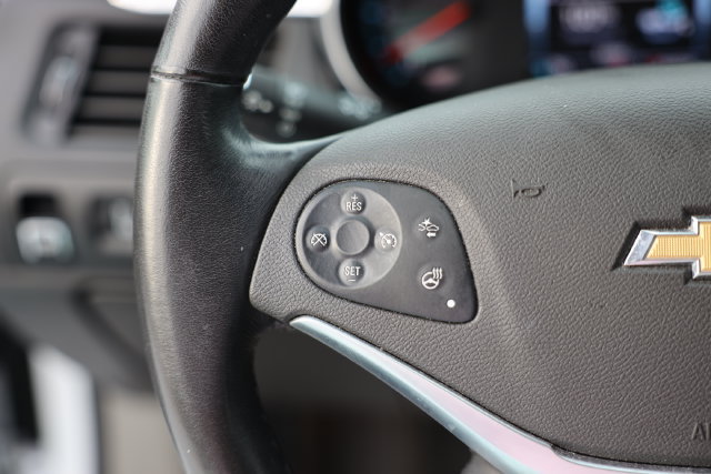 Used 2015 Chevrolet Impala LTZ FWD image 18