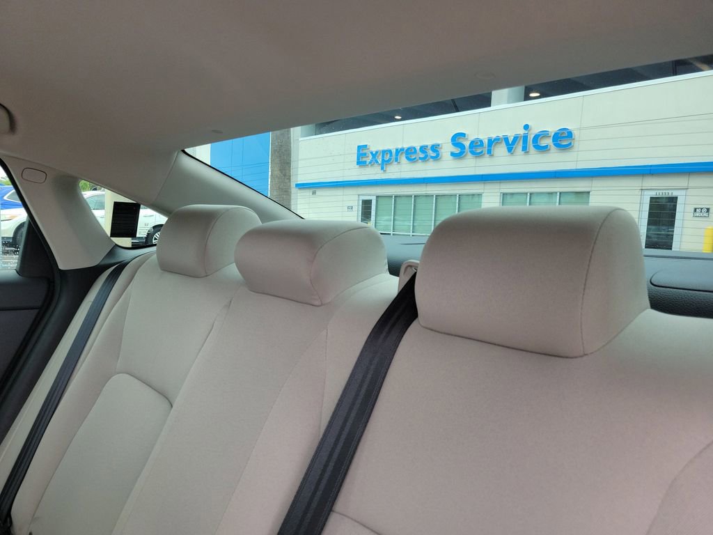 Used 2023 Honda Civic LX image 13