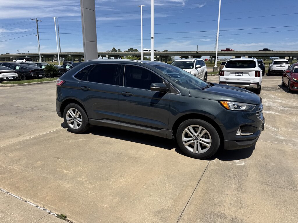 Used 2019 Ford Edge SEL w/ Equipment Group 201A image 11