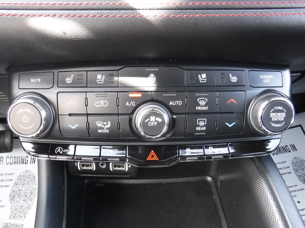 Used 2024 Dodge Durango GT image 19