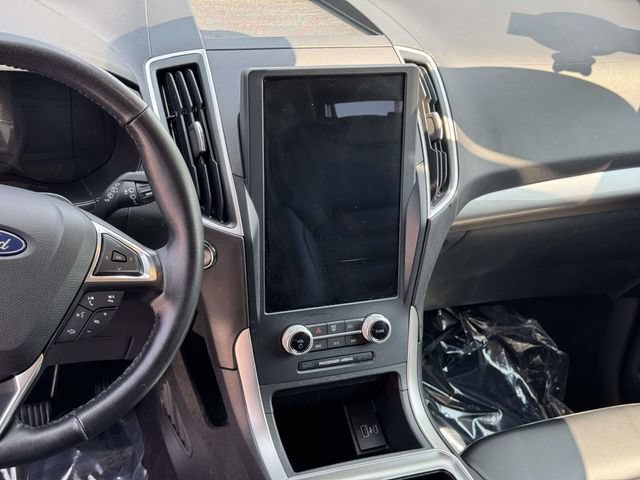 Used 2023 Ford Edge SEL AWD/4WD image 20