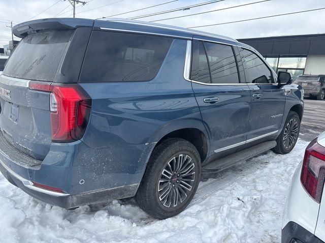 Used 2025 GMC Yukon Elevation w/ LPO, Floor Liner Package image 4