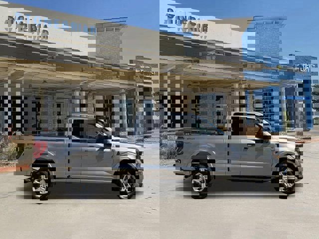 Used 2023 Ford F150 XLT w/ Trailer Tow Package image 4