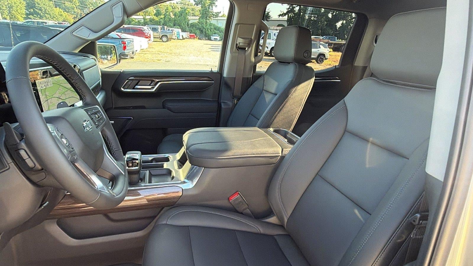 New 2026 Chevrolet Silverado 1500 LT Trail Boss w/ LT Trail Boss Premium Package AWD/4WD image 18