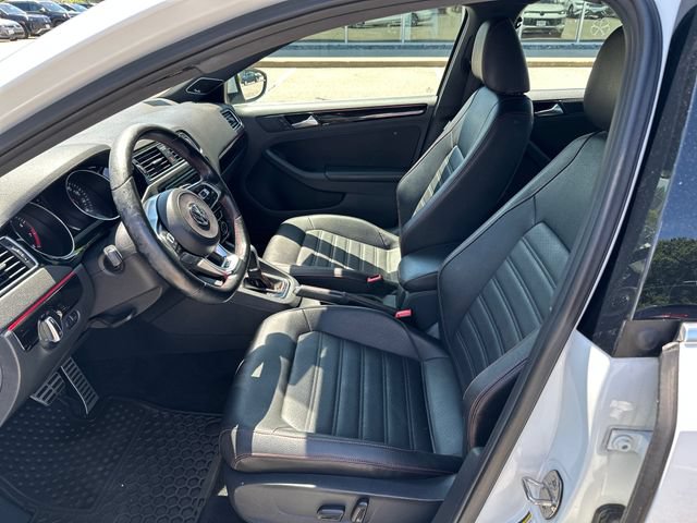 Used 2018 Volkswagen Jetta GLI FWD image 13