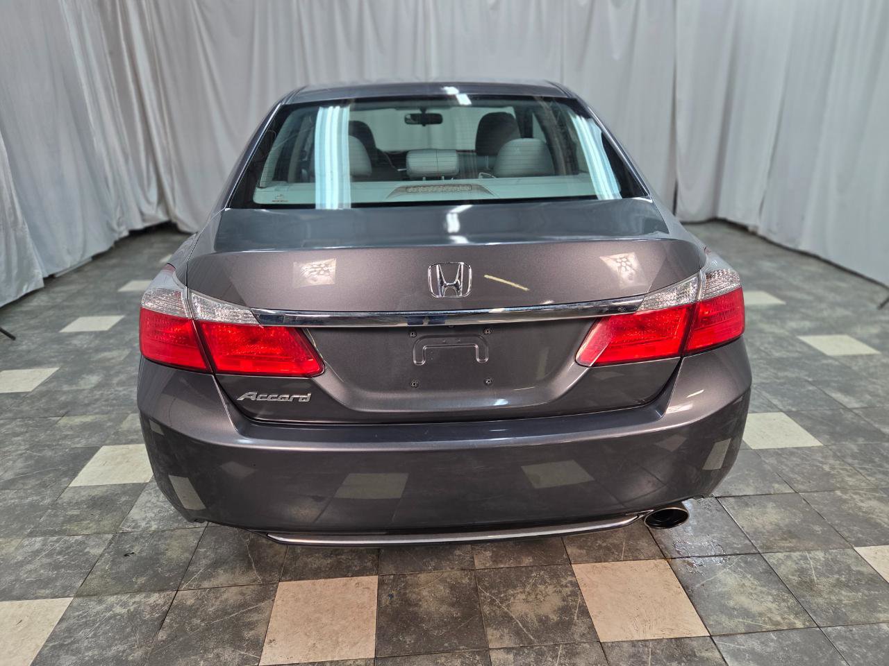 Used 2015 Honda Accord LX image 4