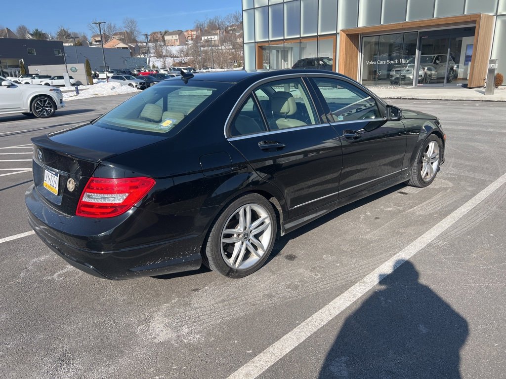 Used 2013 Mercedes-Benz C 250 Sedan image 9