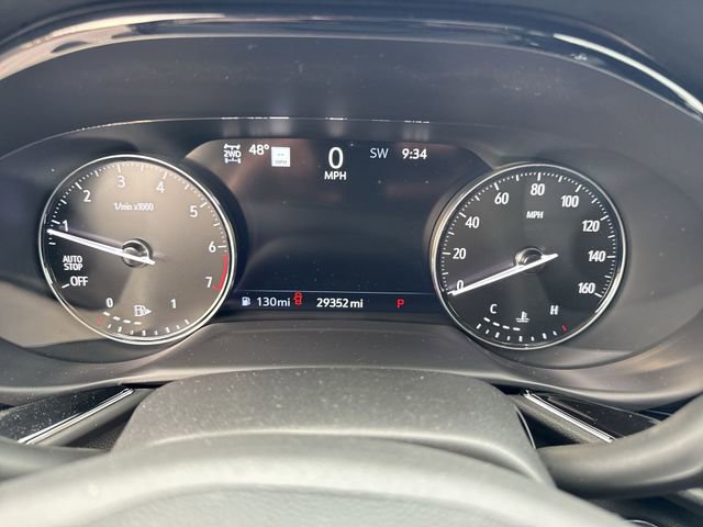 Used 2023 Buick Envision Avenir image 12