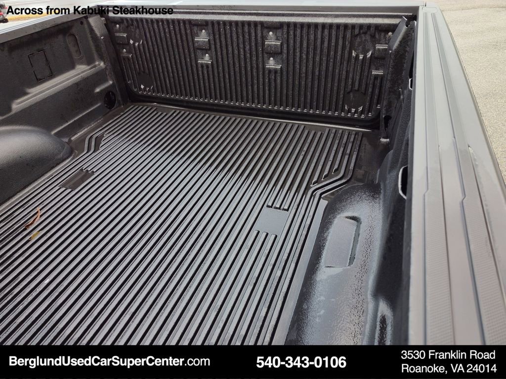 Used 2025 Ford F150 XLT w/ Equipment Group 301A Standard image 13