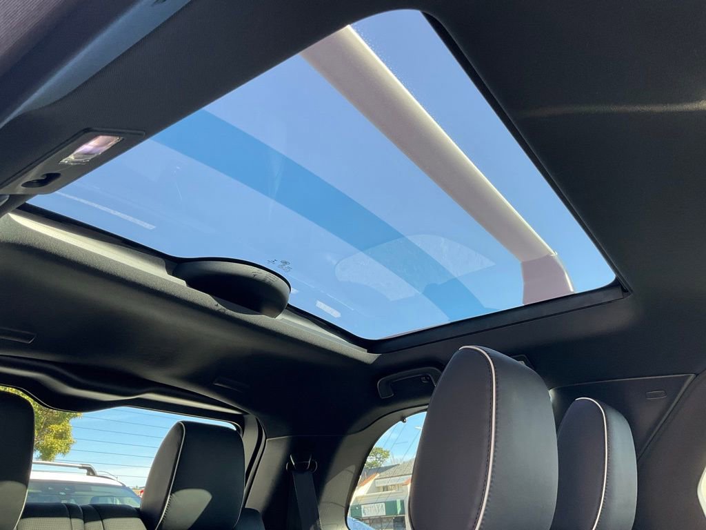 Used 2020 Land Rover Discovery HSE Luxury AWD/4WD image 64