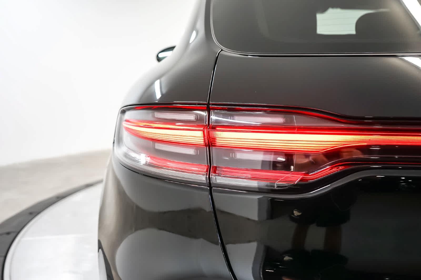 New 2026 Porsche Macan S AWD/4WD image 11