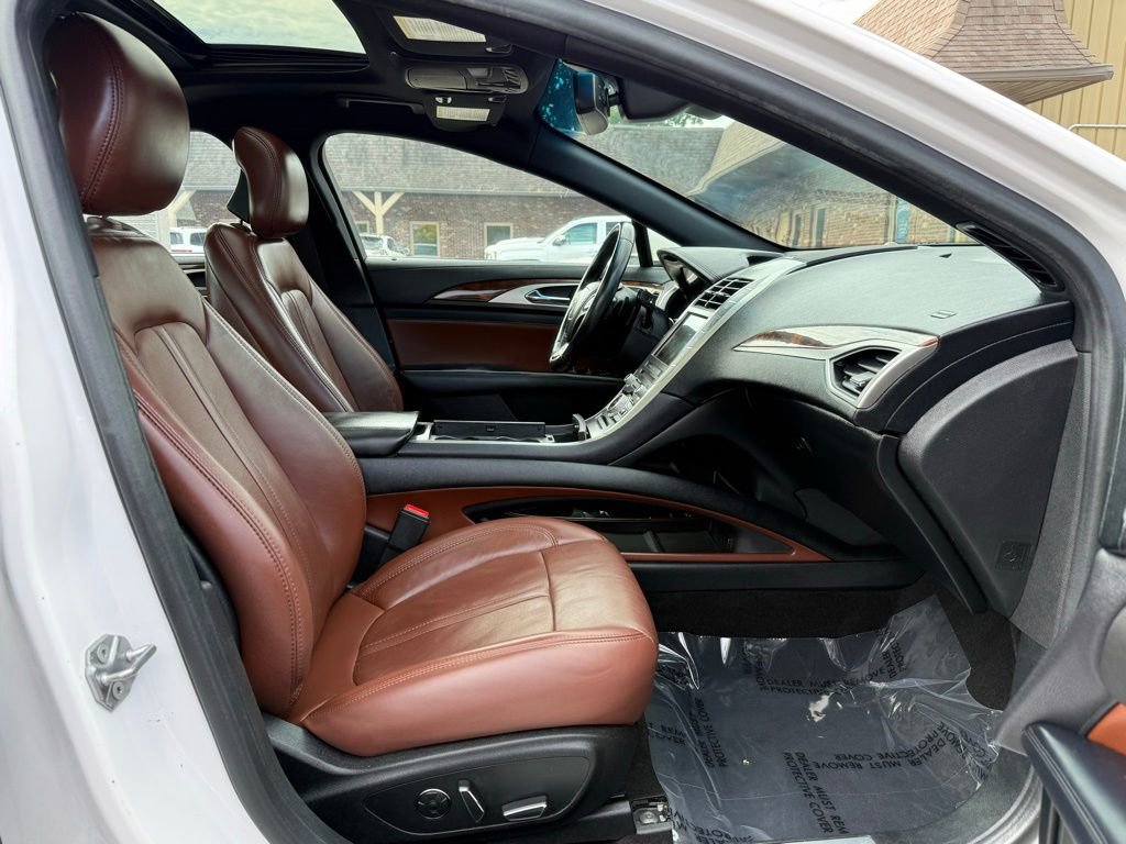 Used 2019 Lincoln MKZ Reserve image 21