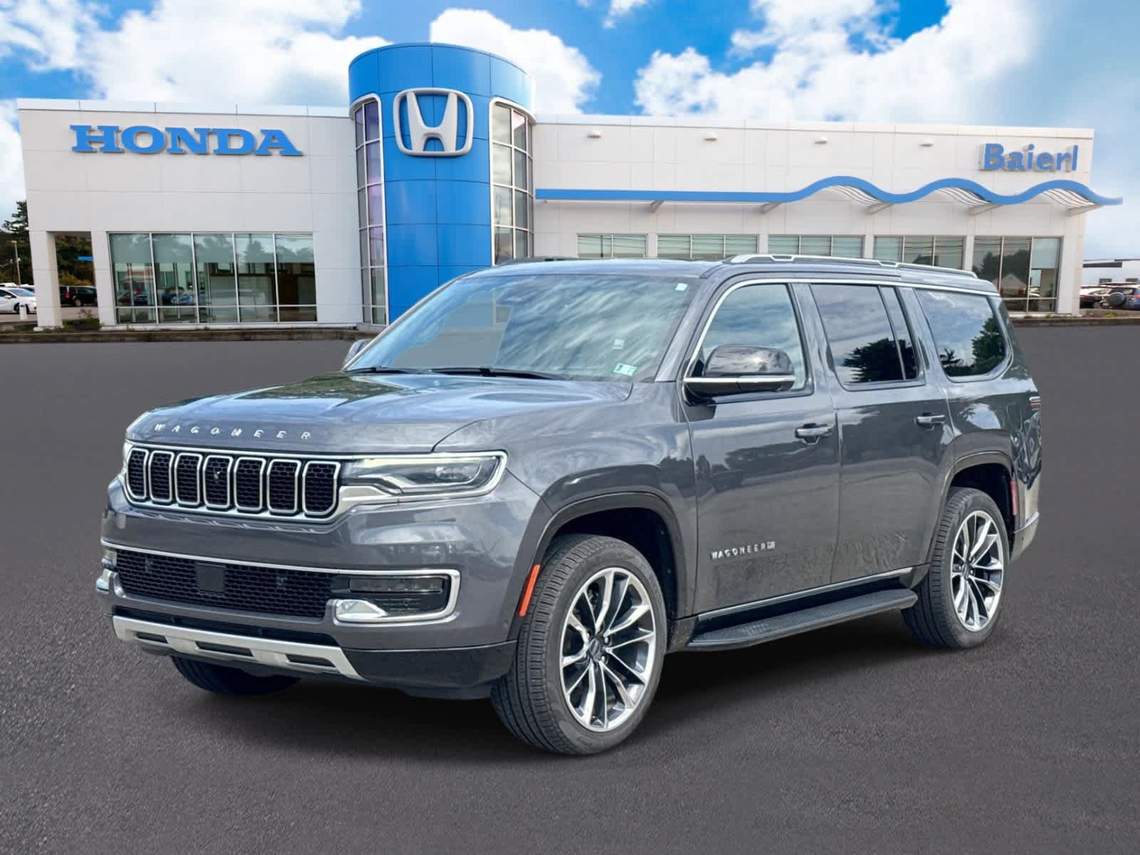 Used 2023 Jeep Wagoneer Series II w/ Convenience Group I AWD/4WD video 1