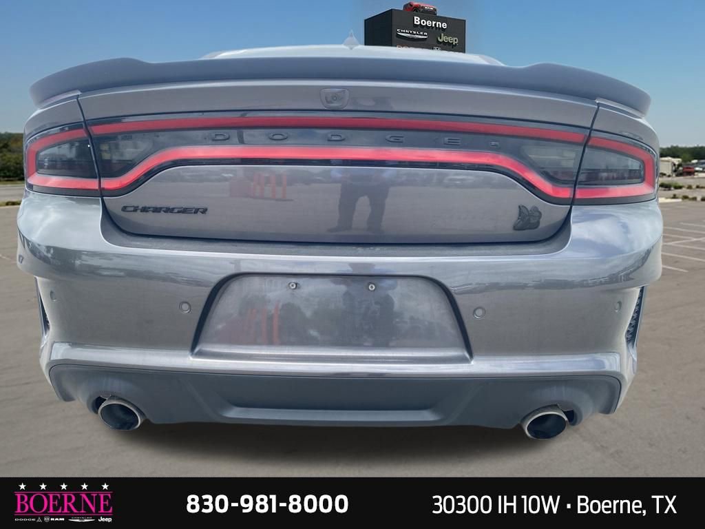 Used 2022 Dodge Charger Scat Pack RWD image 9