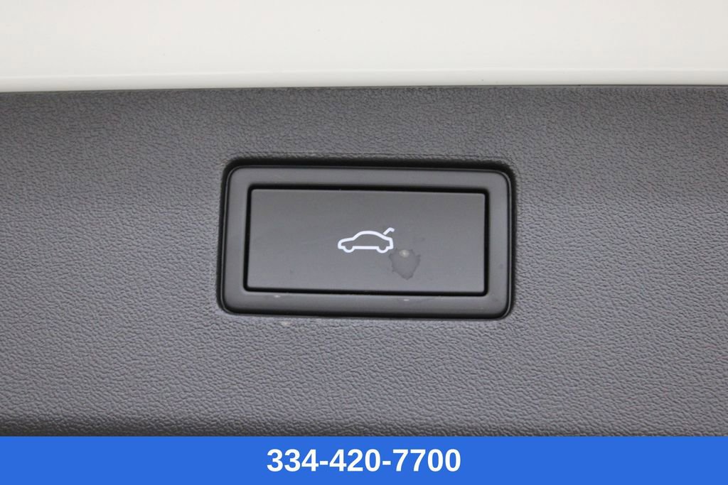 New 2026 Volkswagen Tiguan SE R-Line image 29