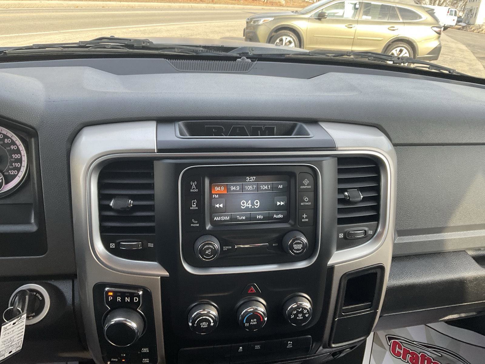 Used 2020 RAM 1500 Classic Warlock AWD/4WD image 16