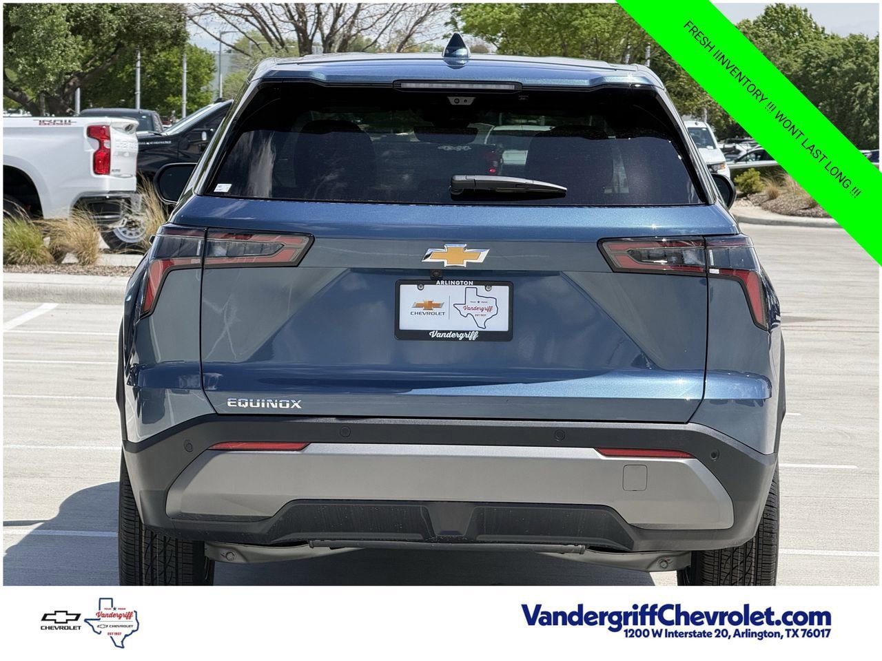 New 2026 Chevrolet Equinox LT w/ Safety and Technology Package FWD image 5