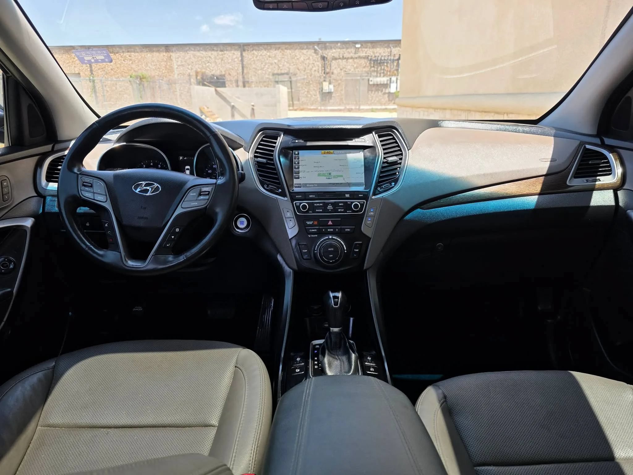 Used 2017 Hyundai Santa Fe Sport FWD image 14