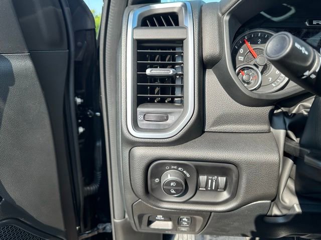 New 2026 RAM 1500 Big Horn AWD/4WD image 18