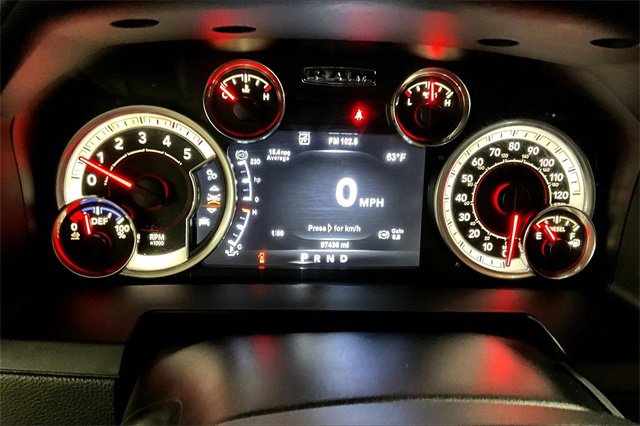 Used 2017 RAM 3500 Laramie image 24