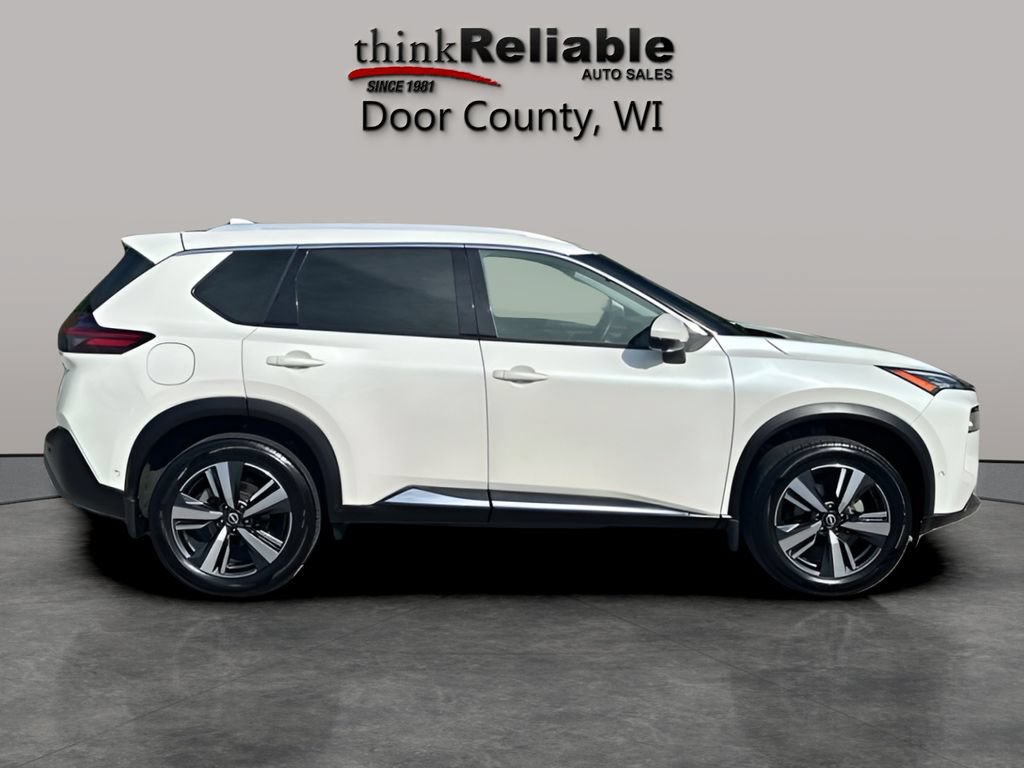Used 2023 Nissan Rogue SL AWD/4WD image 6