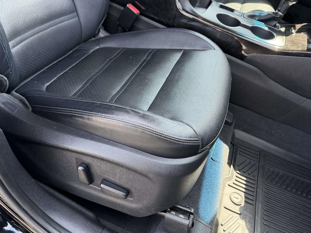 Used 2016 Kia Sorento EX image 11