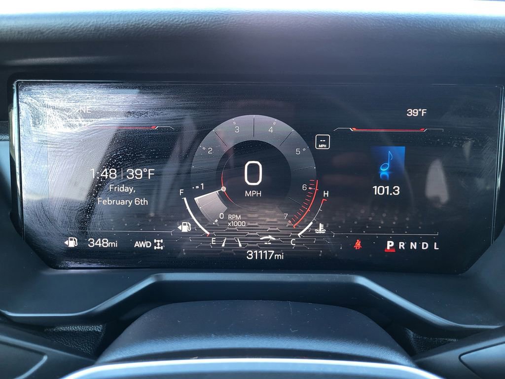 Used 2024 GMC Acadia Elevation image 12