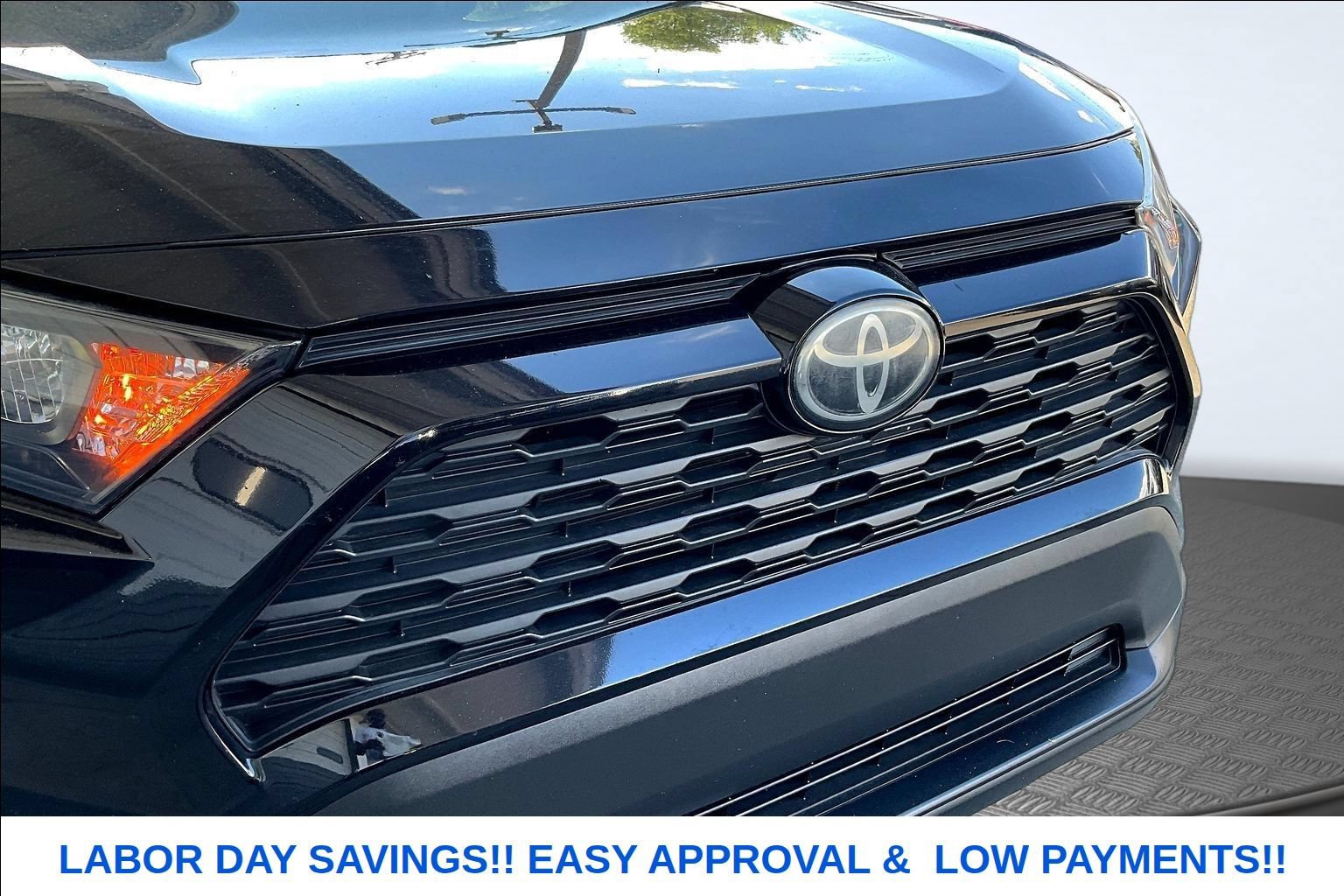 Used 2021 Toyota RAV4 LE FWD image 31