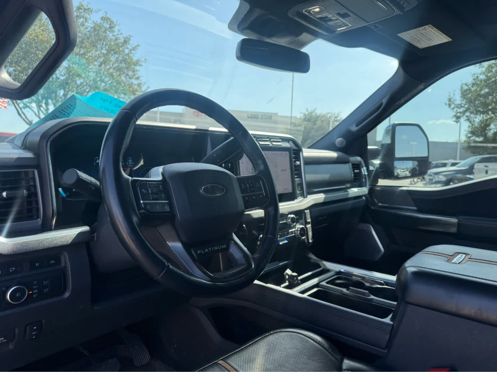 Used 2024 Ford F350 Platinum w/ FX4 Off-Road Package AWD/4WD image 8