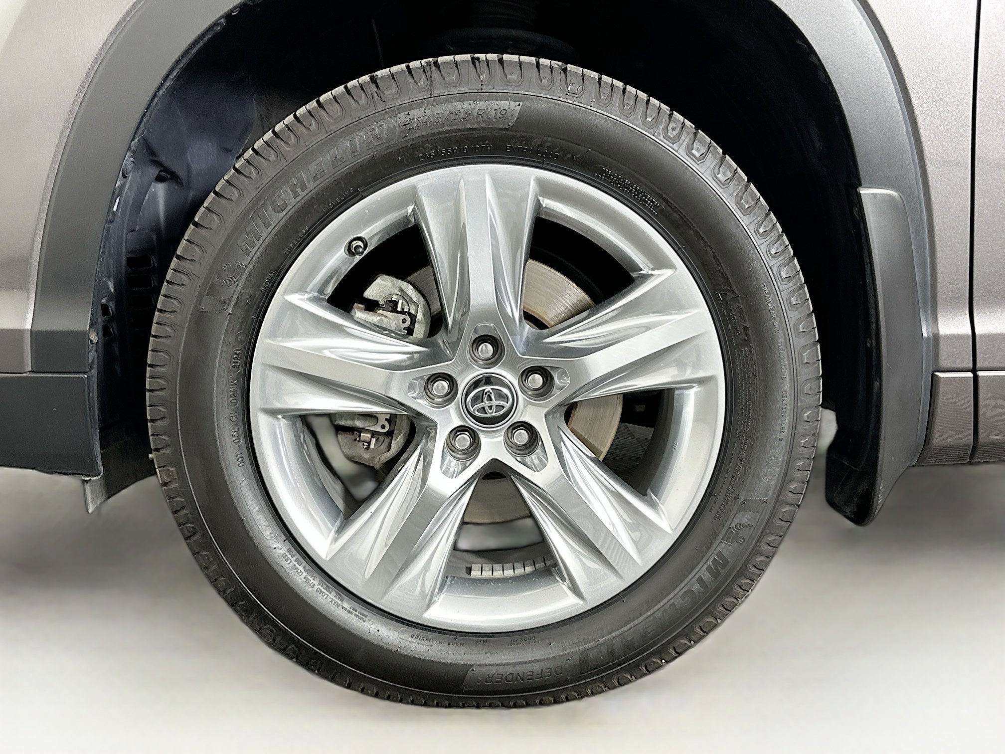 Used 2016 Toyota Highlander Limited Platinum image 11